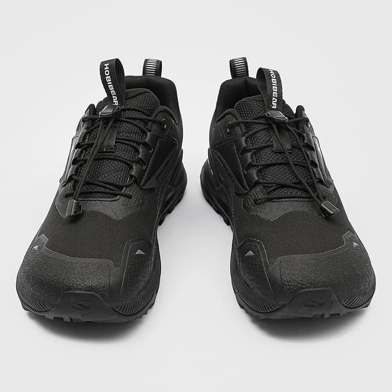 Hollow - Wide Toe Sneakers