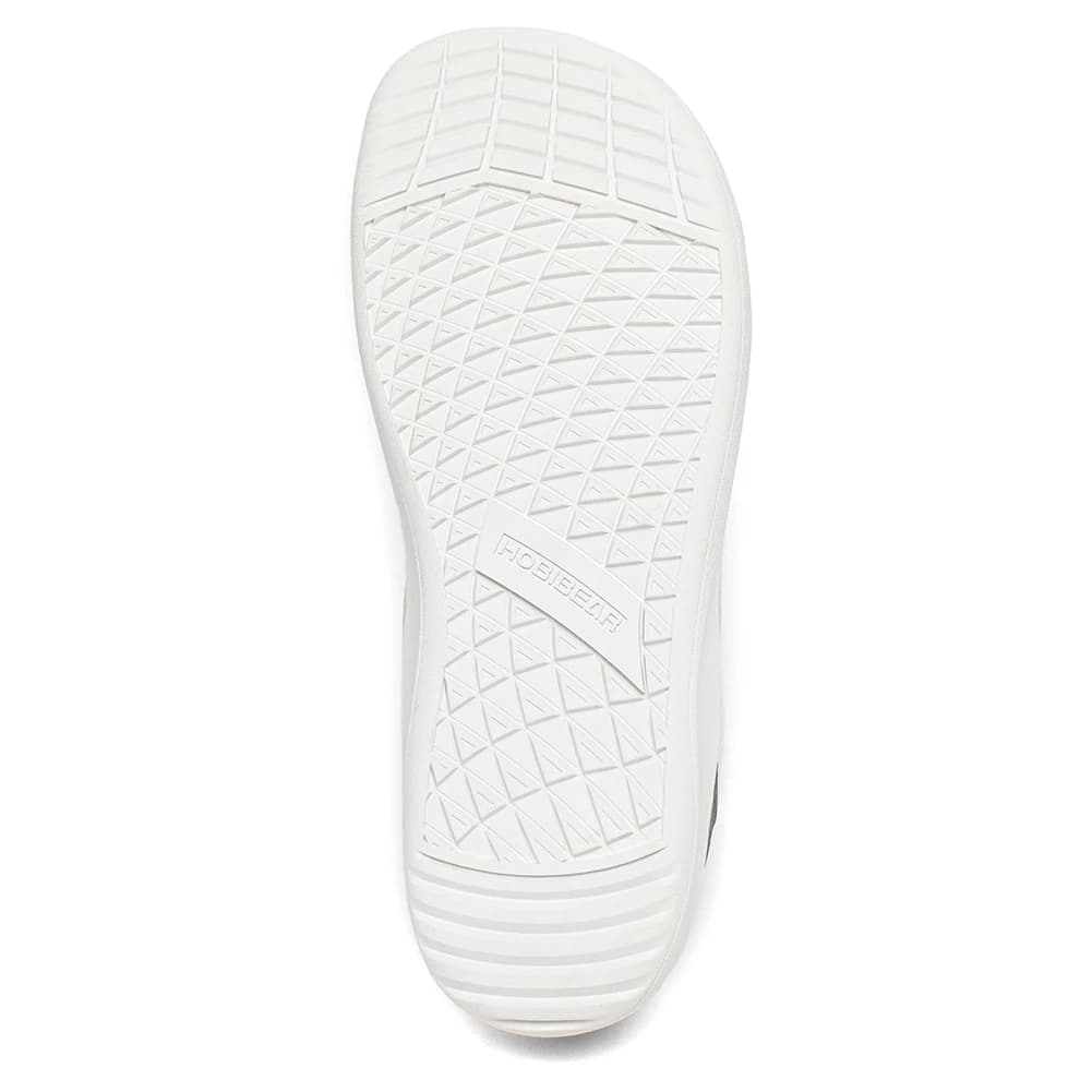 Hareball - Wide Toe Sneakers